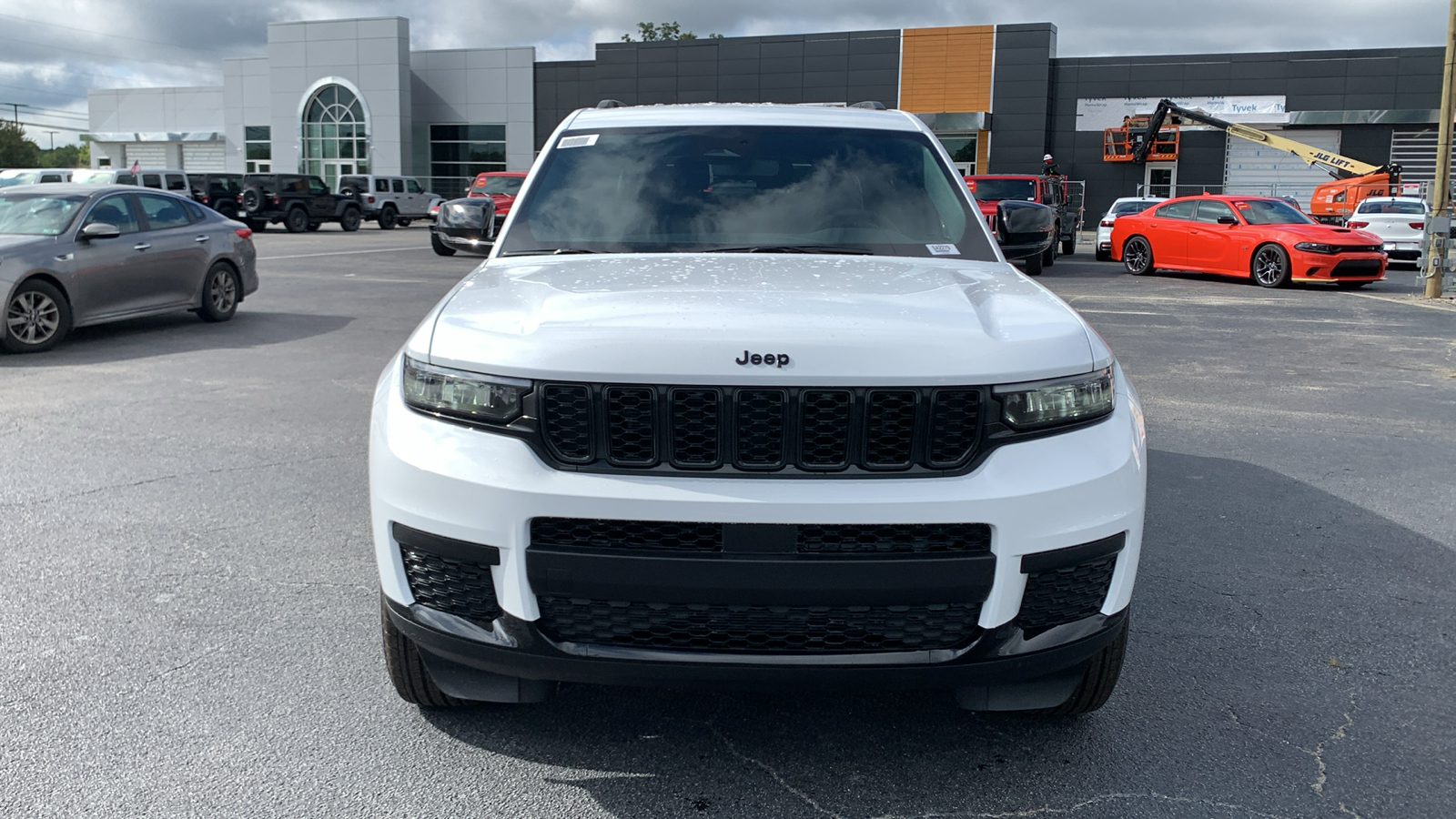 2024 Jeep Grand Cherokee L Altitude 3