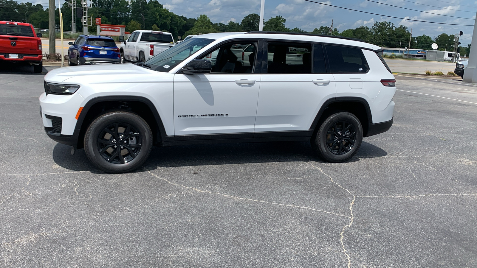 2024 Jeep Grand Cherokee L Altitude 5