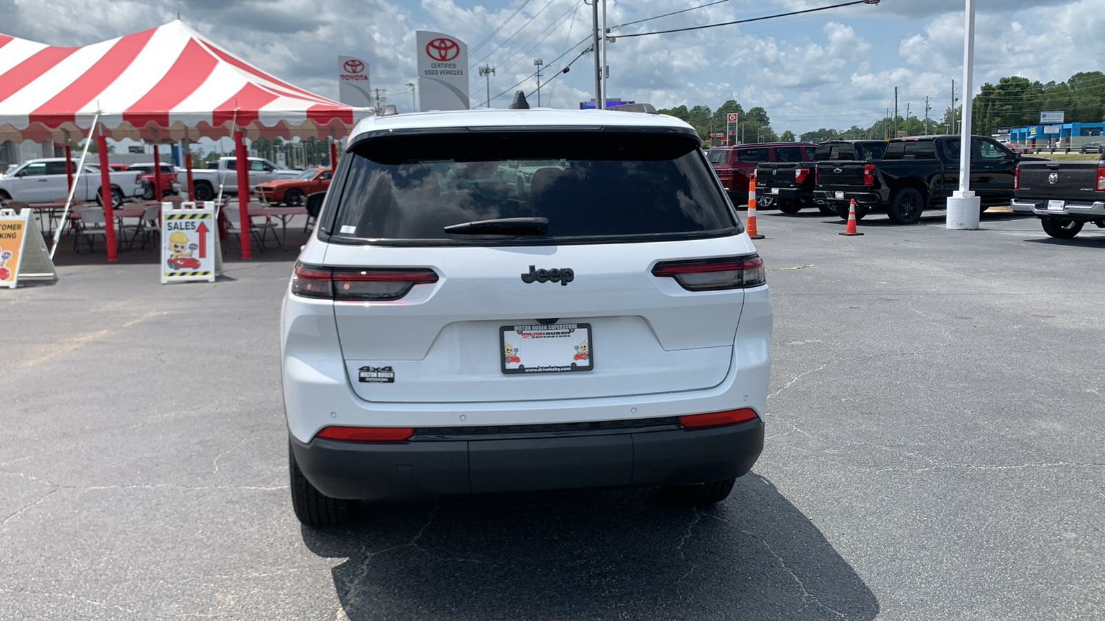 2024 Jeep Grand Cherokee L Altitude 7