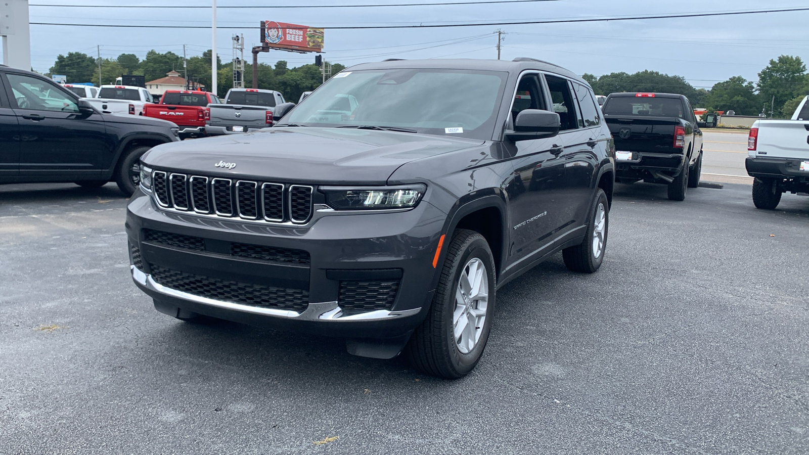 2024 Jeep Grand Cherokee L Laredo 4