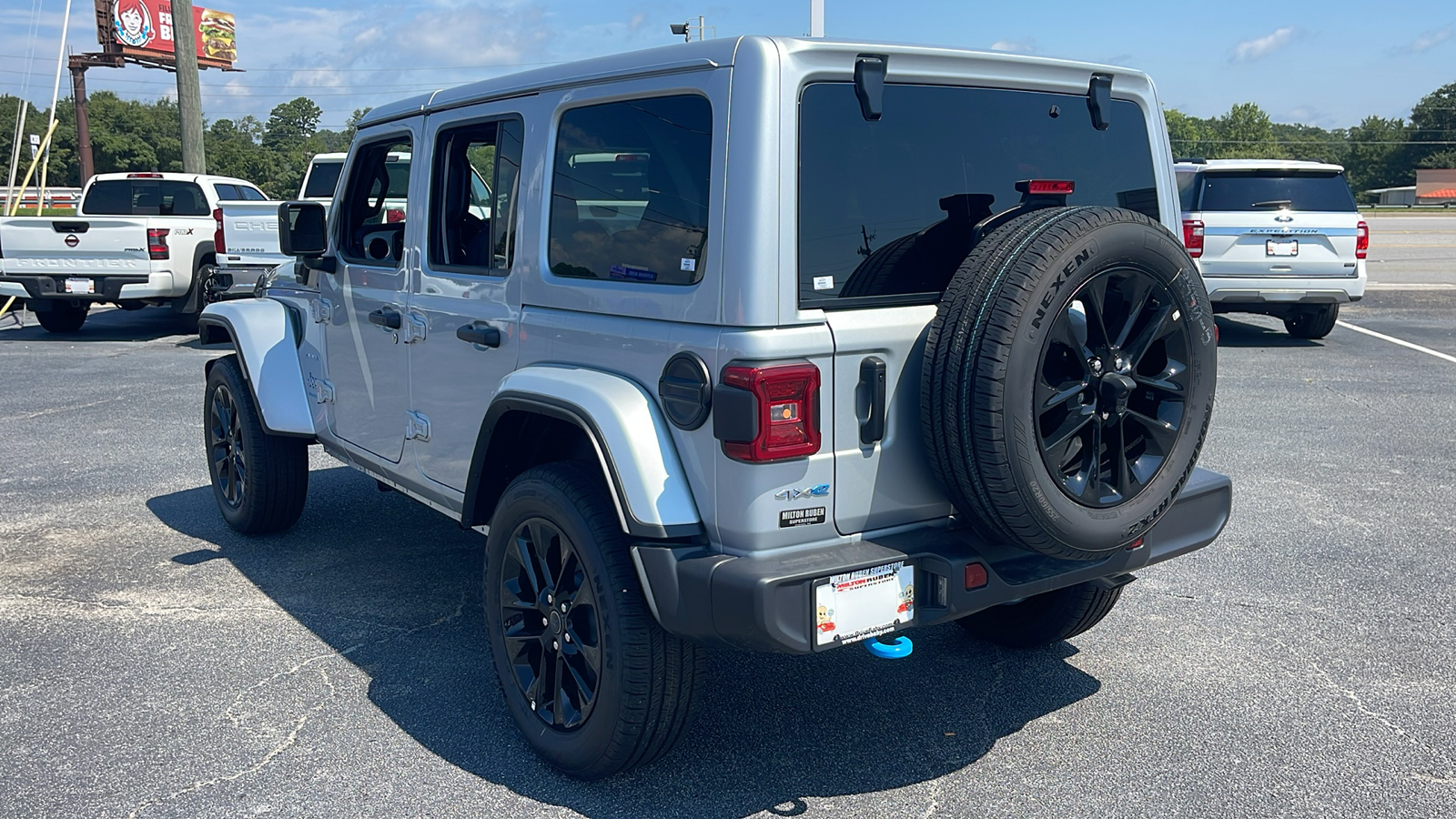 2024 Jeep Wrangler Sahara 4xe 6