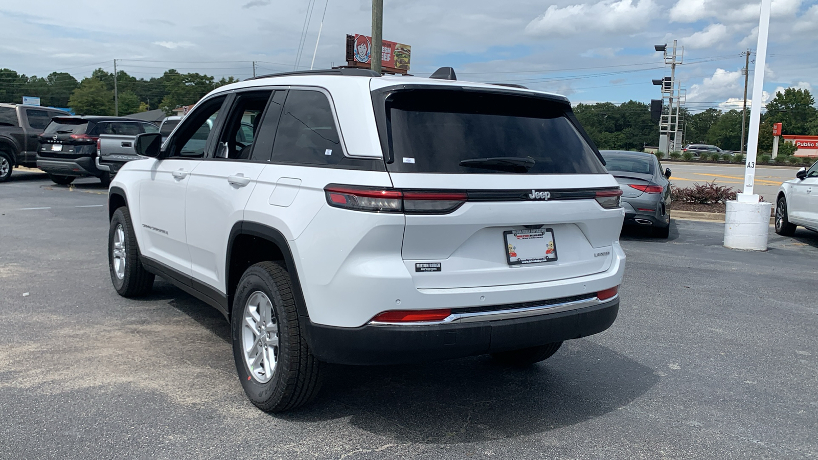 2024 Jeep Grand Cherokee Laredo 6