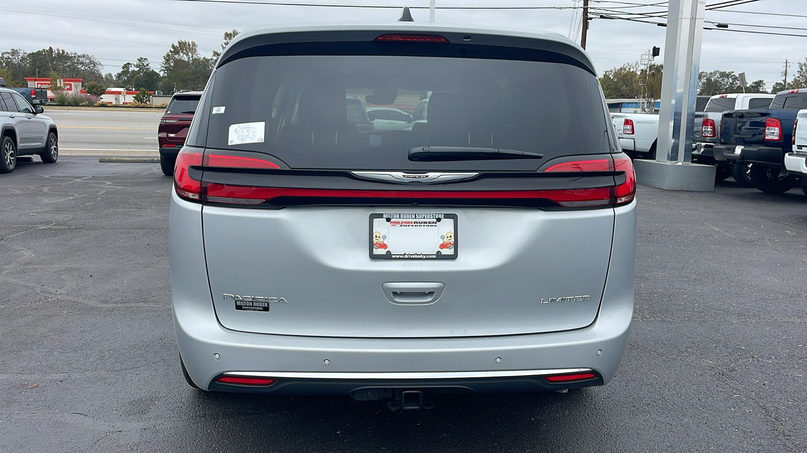 2024 Chrysler Pacifica Limited 7