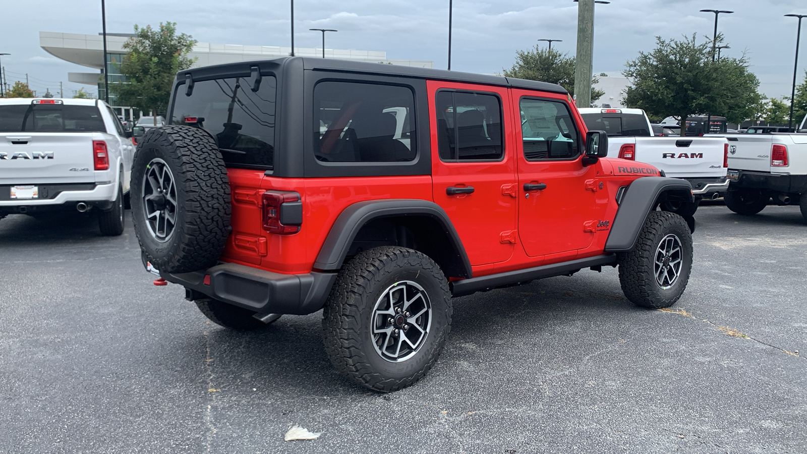 2024 Jeep Wrangler Rubicon 8