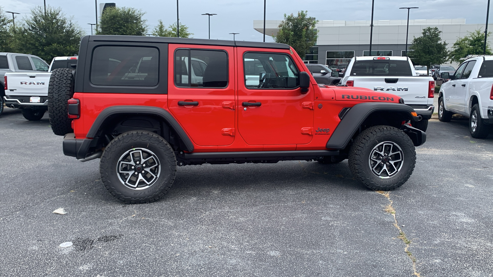 2024 Jeep Wrangler Rubicon 9