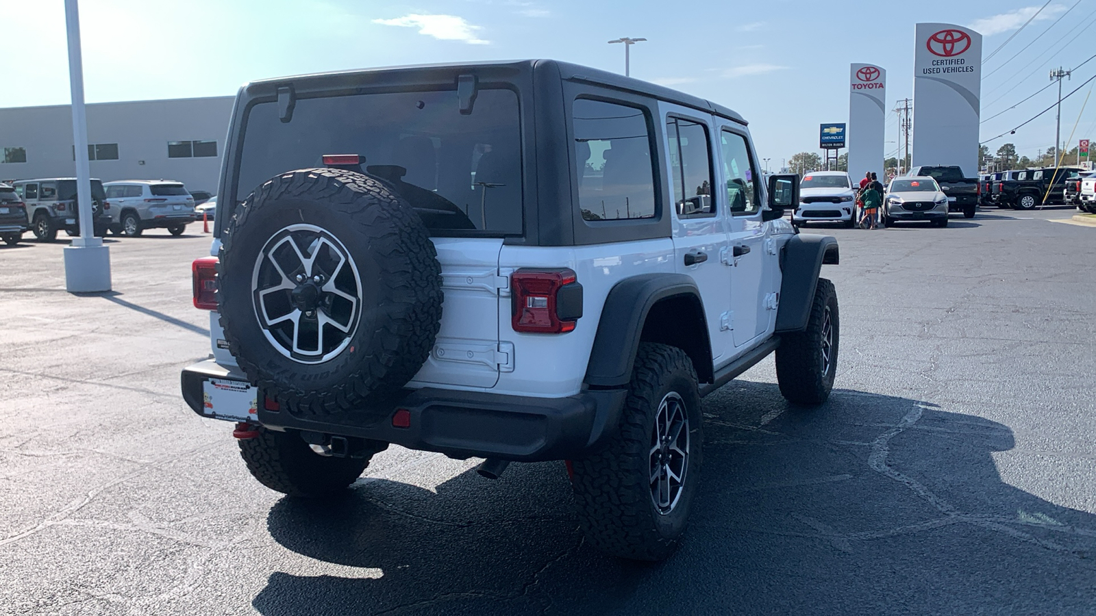 2024 Jeep Wrangler Rubicon 8