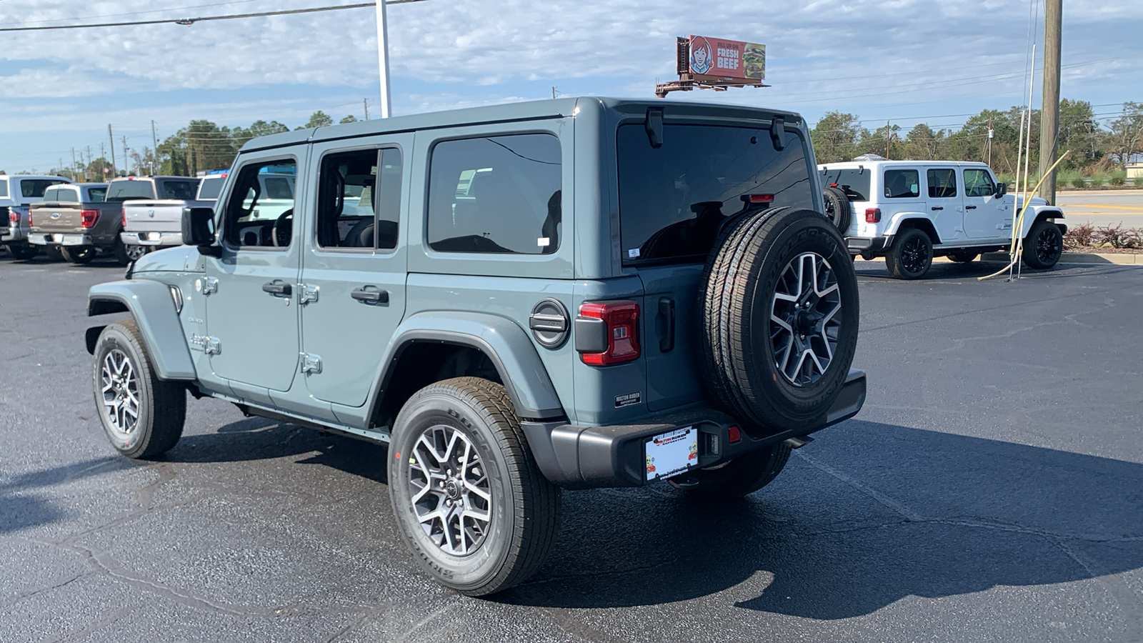 2024 Jeep Wrangler Sahara 6