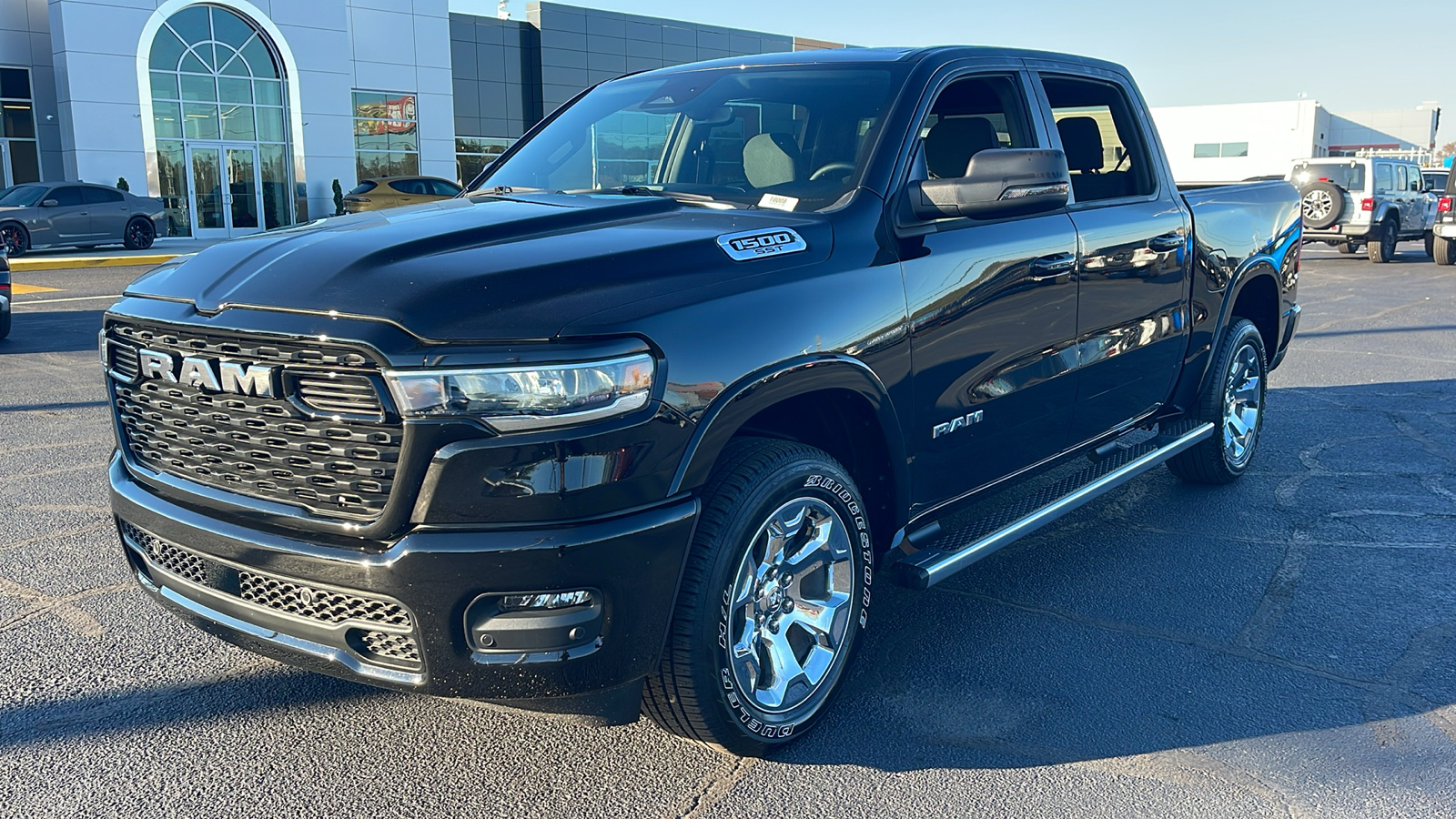 2025 Ram 1500 Big Horn/Lone Star 4