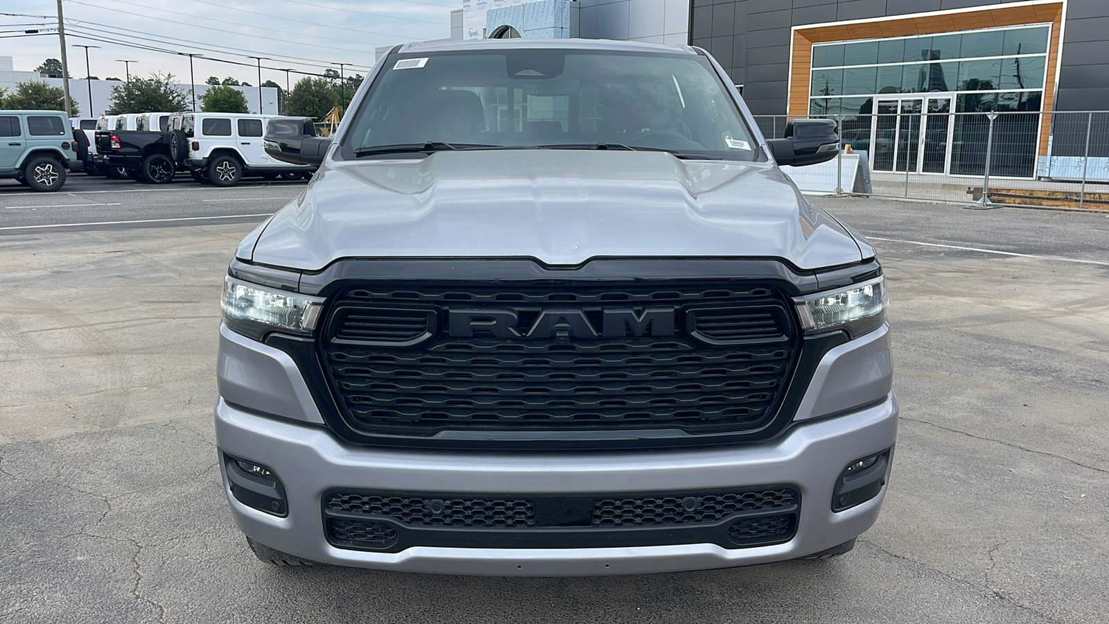 2025 Ram 1500 Big Horn/Lone Star 3