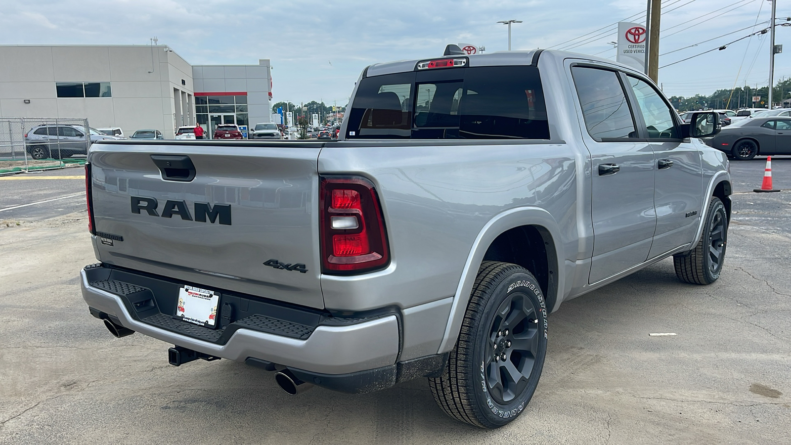 2025 Ram 1500 Big Horn/Lone Star 8