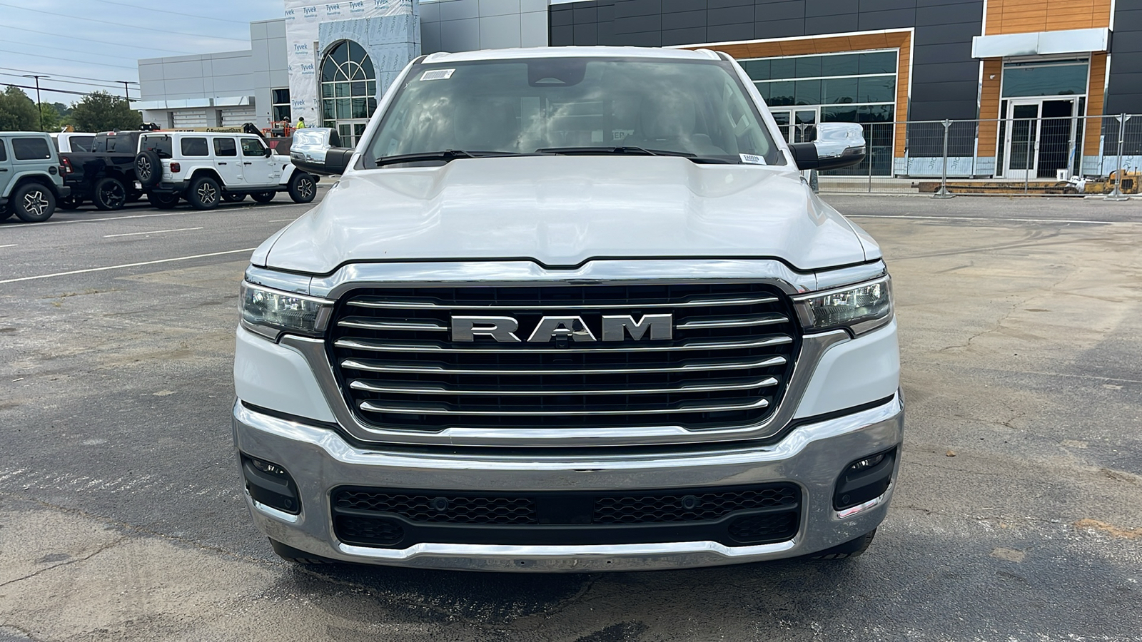 2025 Ram 1500 Laramie 4