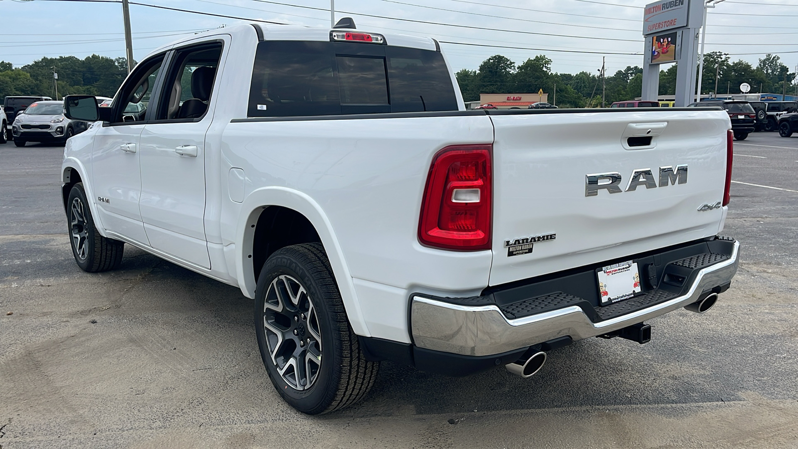 2025 Ram 1500 Laramie 7