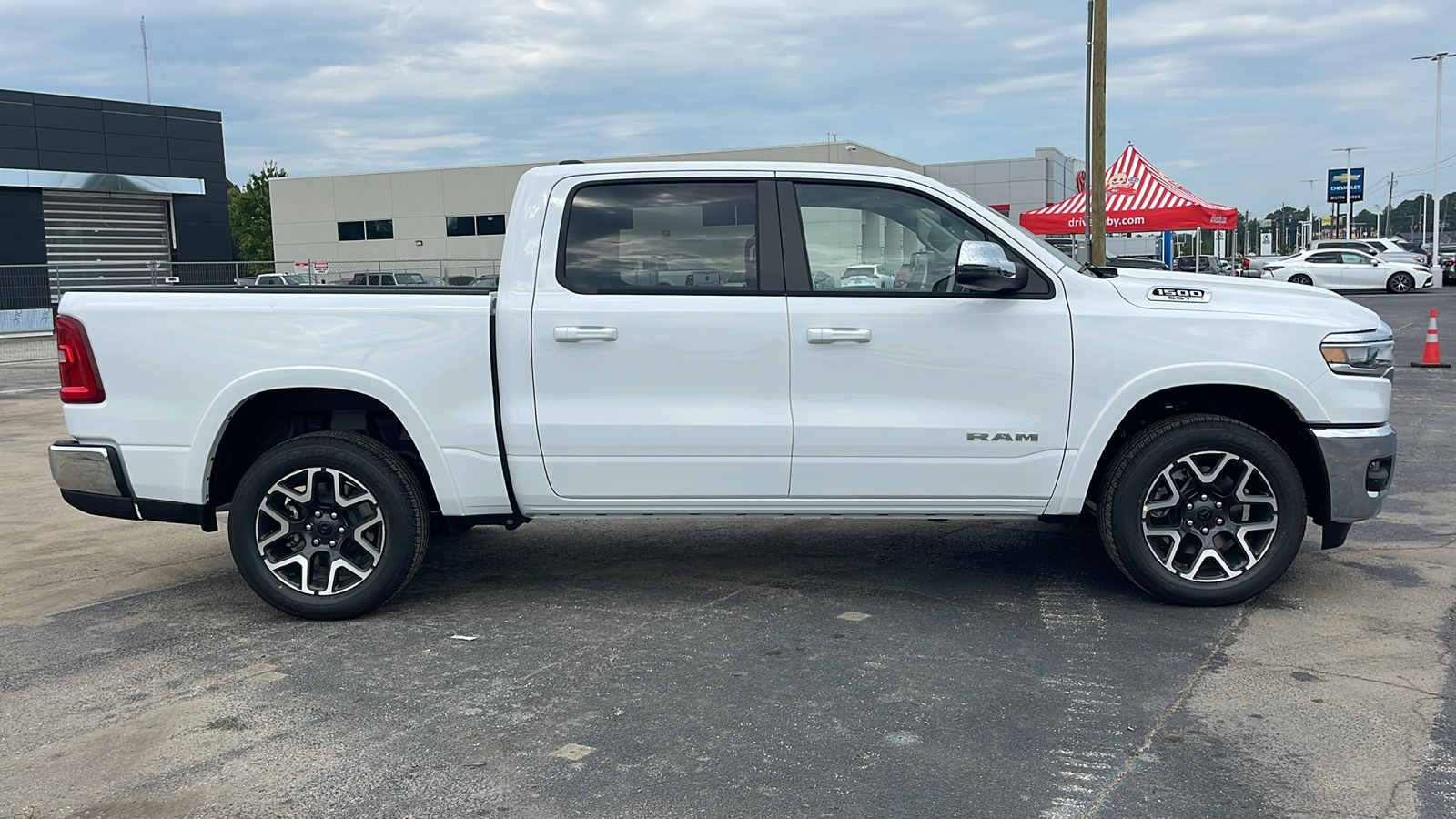 2025 Ram 1500 Laramie 10