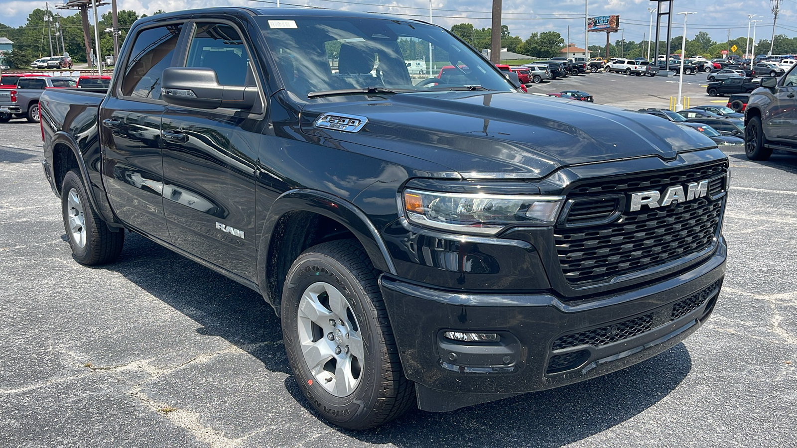 2025 Ram 1500 Big Horn/Lone Star 2