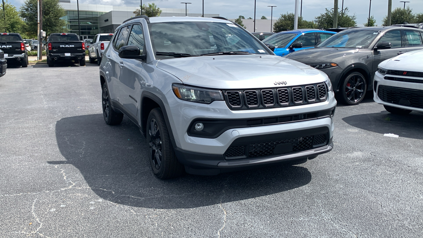 2025 Jeep Compass Latitude 2