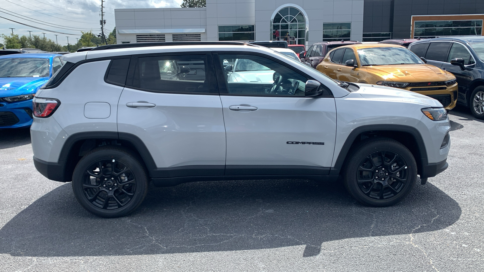 2025 Jeep Compass Latitude 9