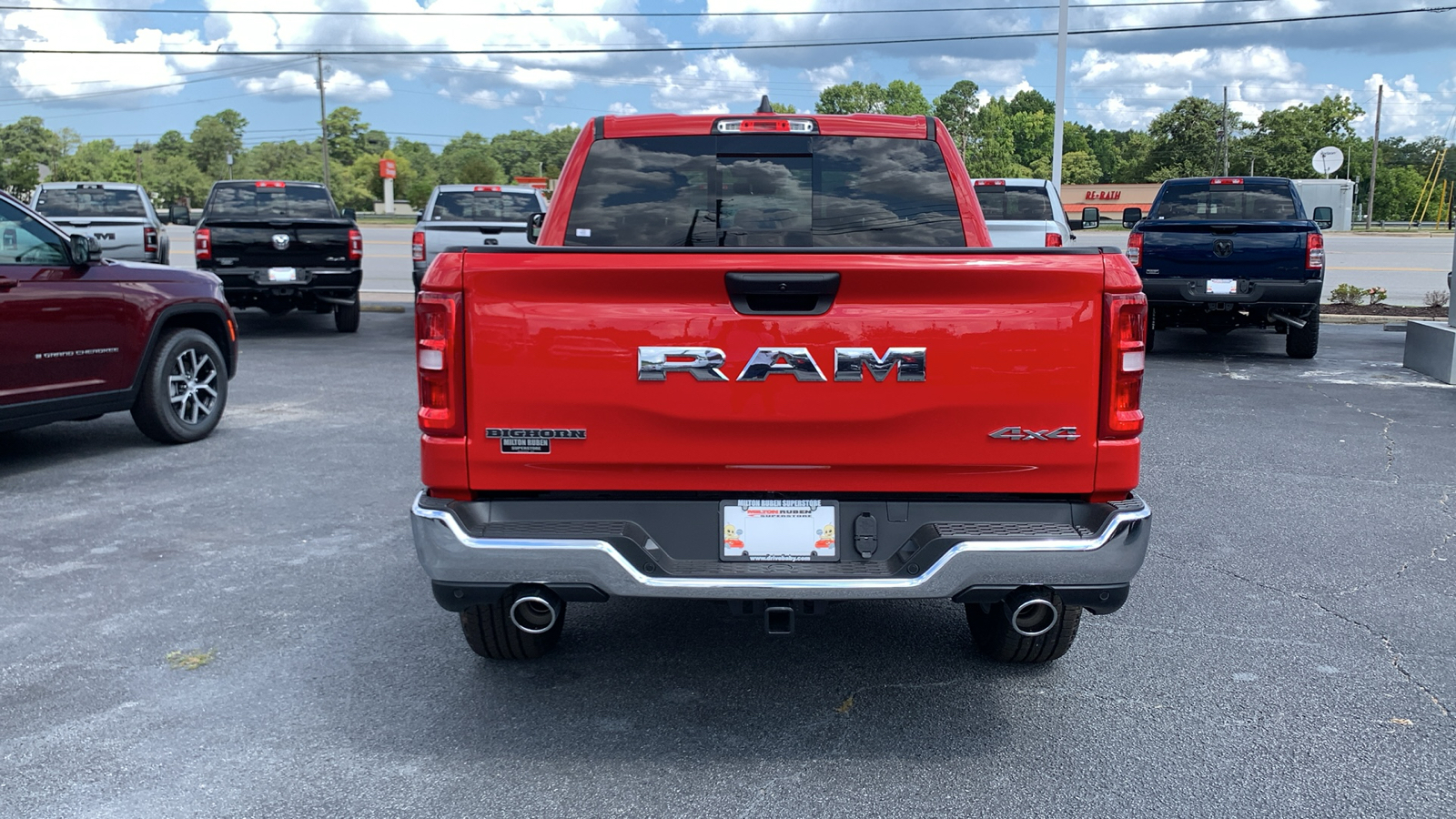 2025 Ram 1500 Big Horn/Lone Star 7