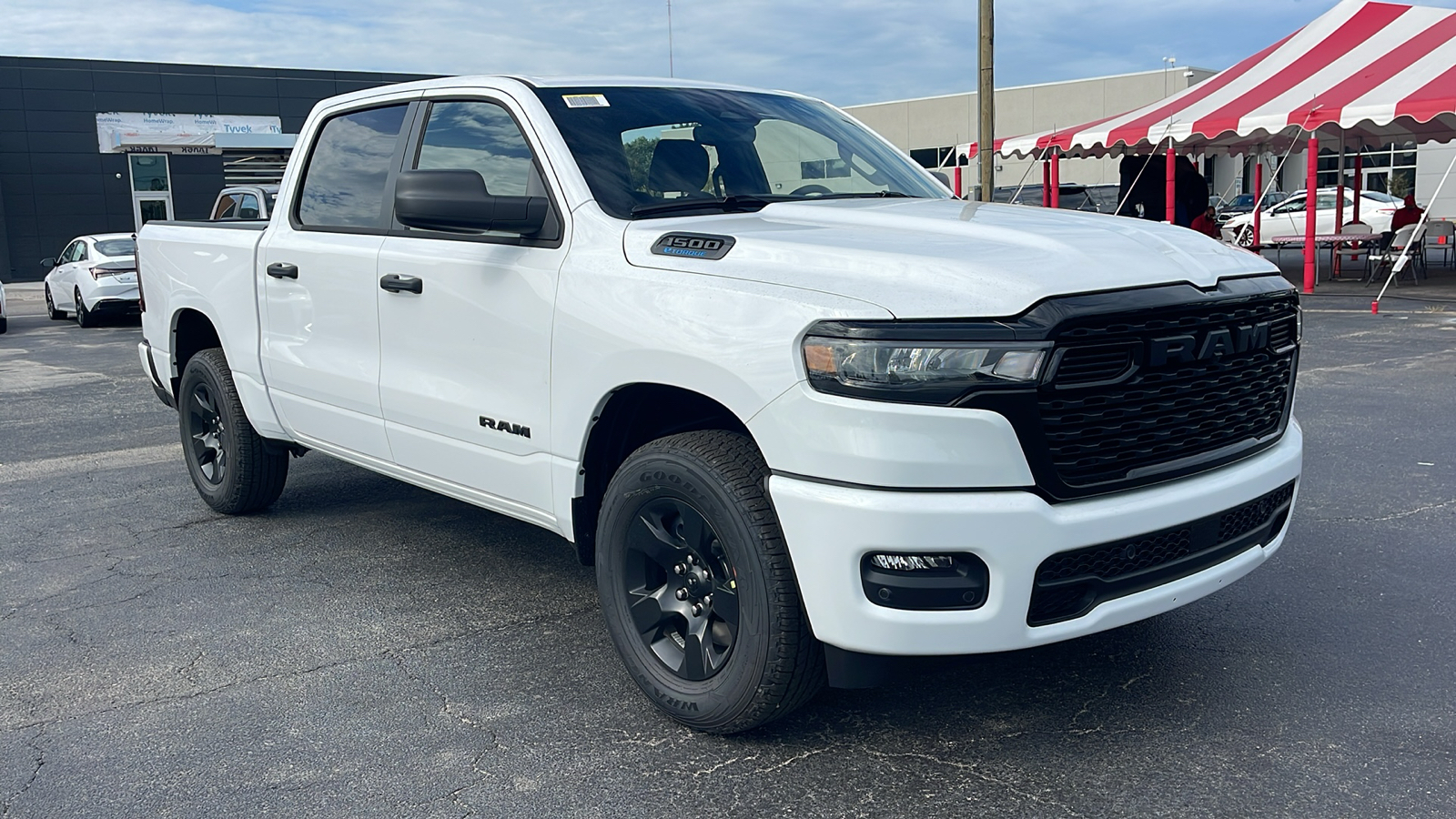 2025 Ram 1500 Tradesman 2