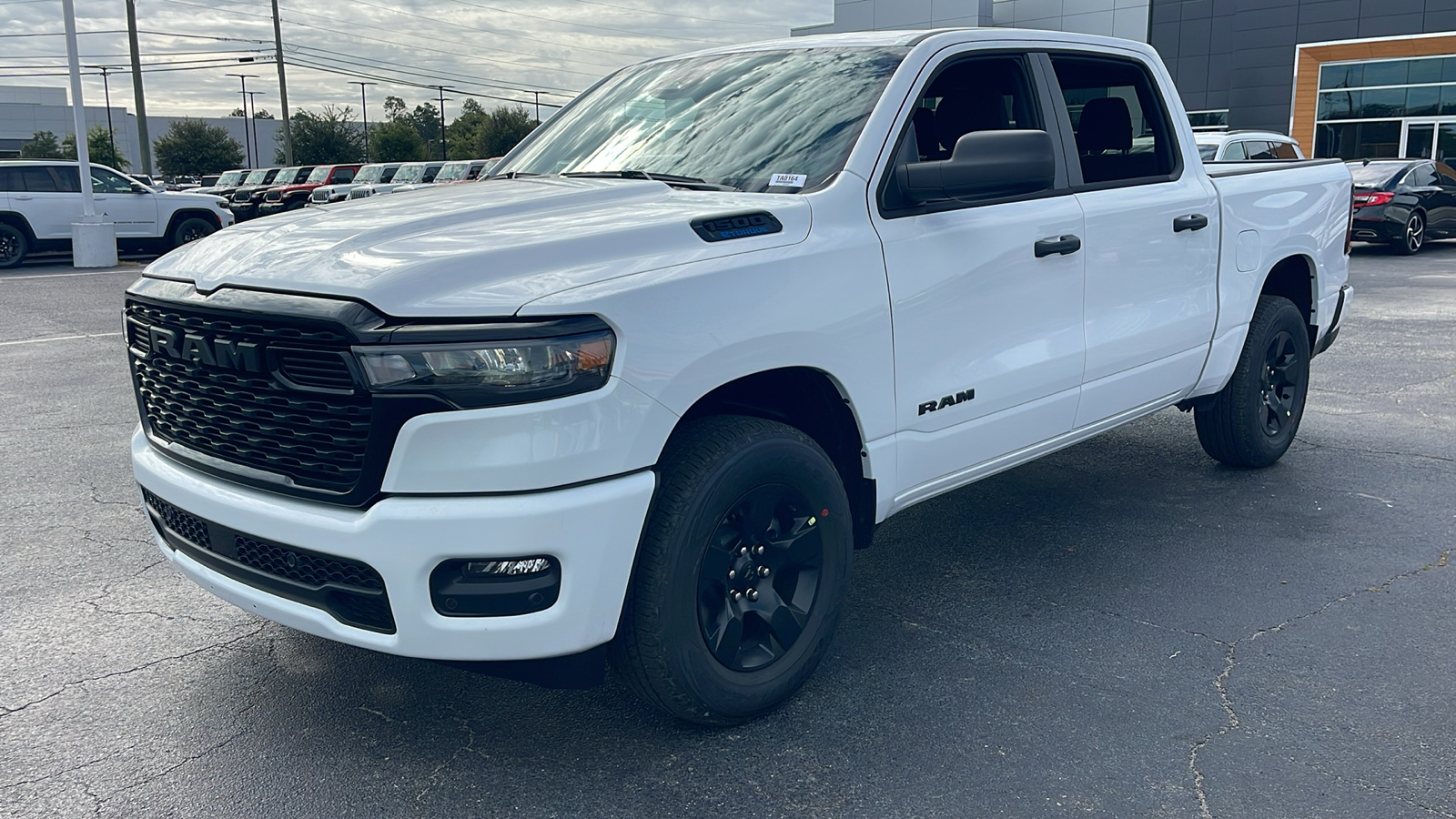 2025 Ram 1500 Tradesman 4