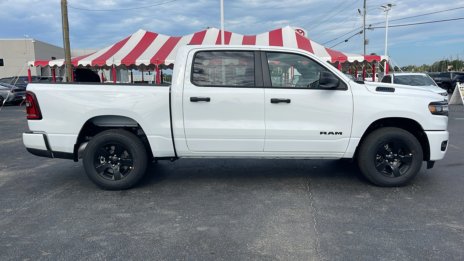 2025 Ram 1500 Tradesman 9