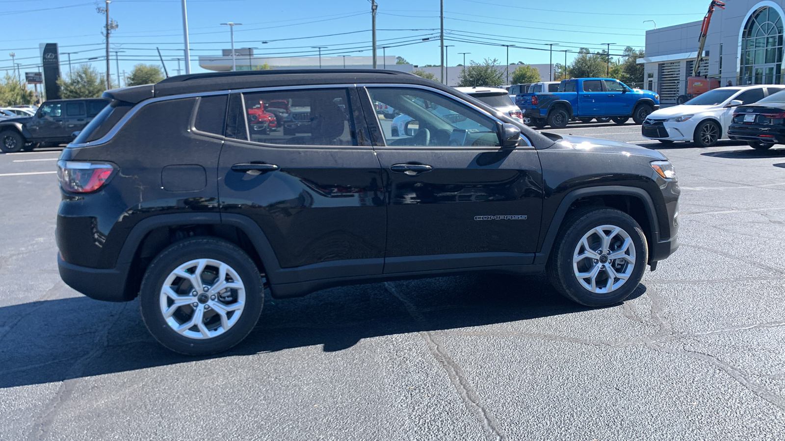 2025 Jeep Compass Latitude 9