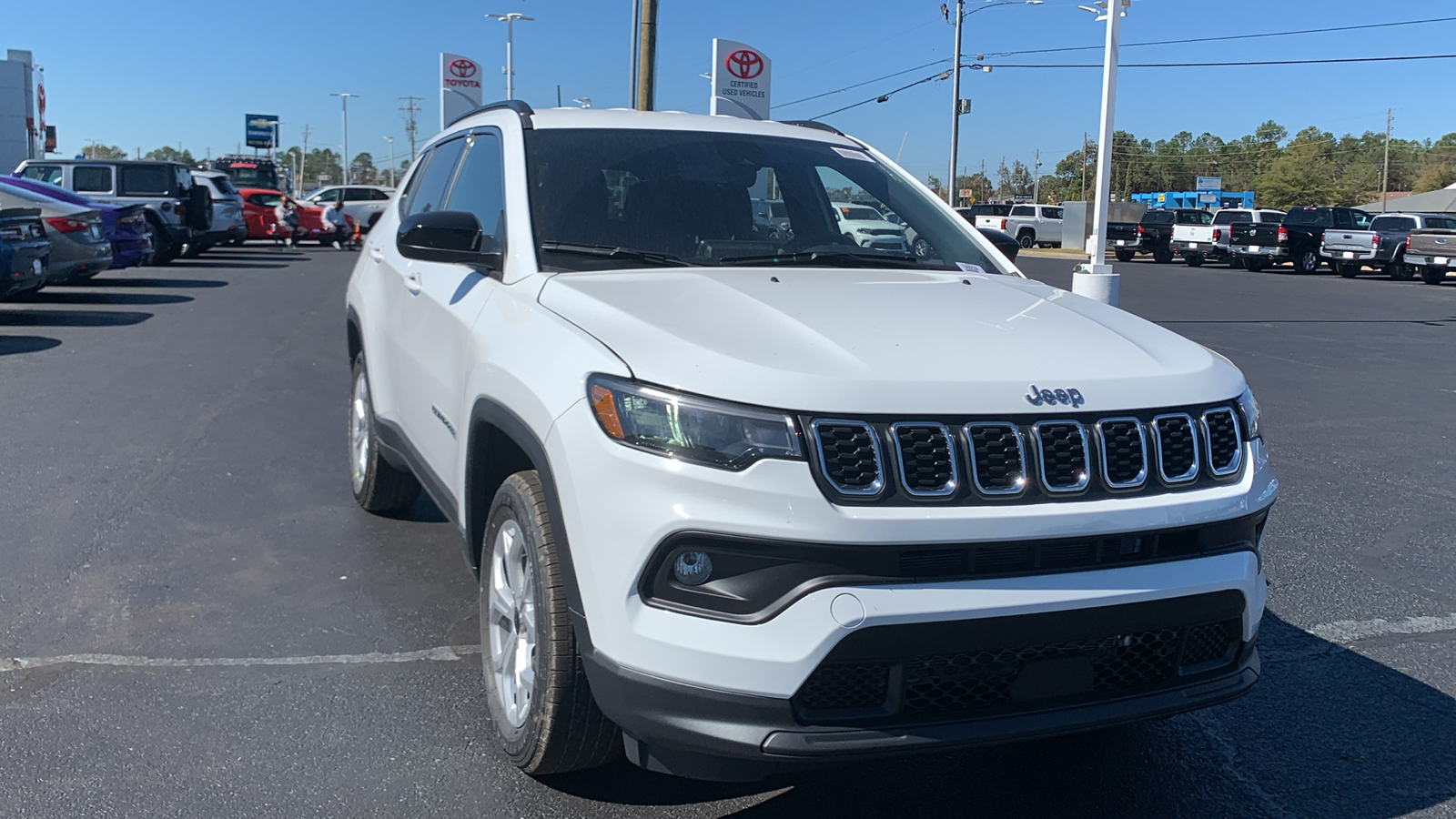 2025 Jeep Compass Latitude 2