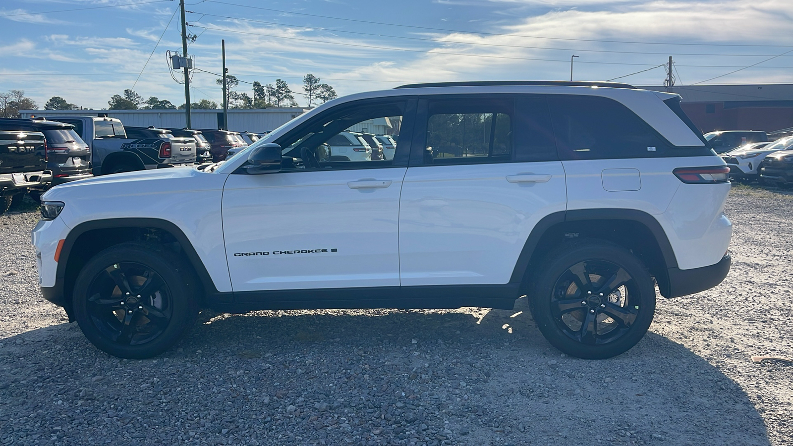 2025 Jeep Grand Cherokee Altitude 5