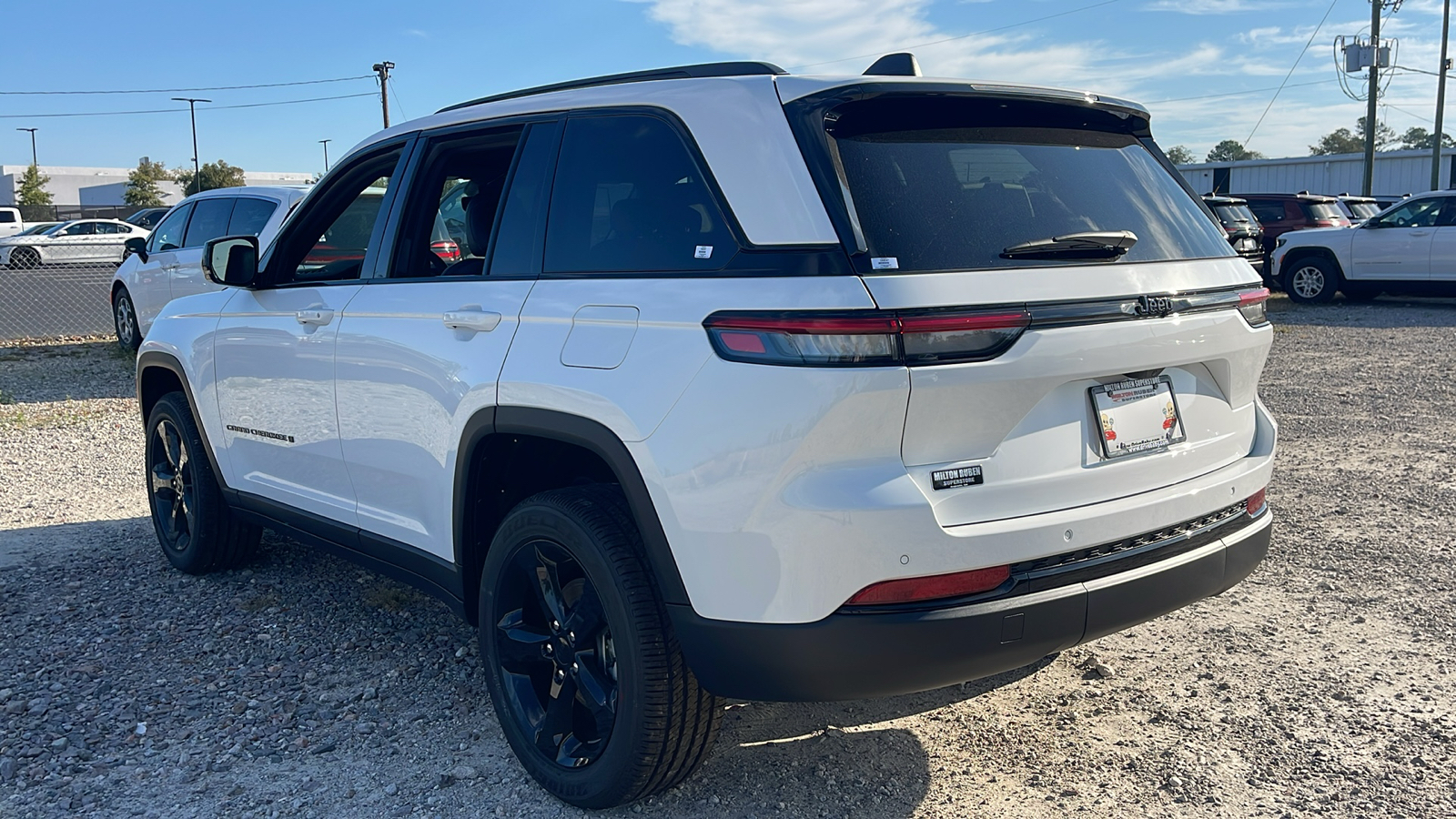 2025 Jeep Grand Cherokee Altitude 6