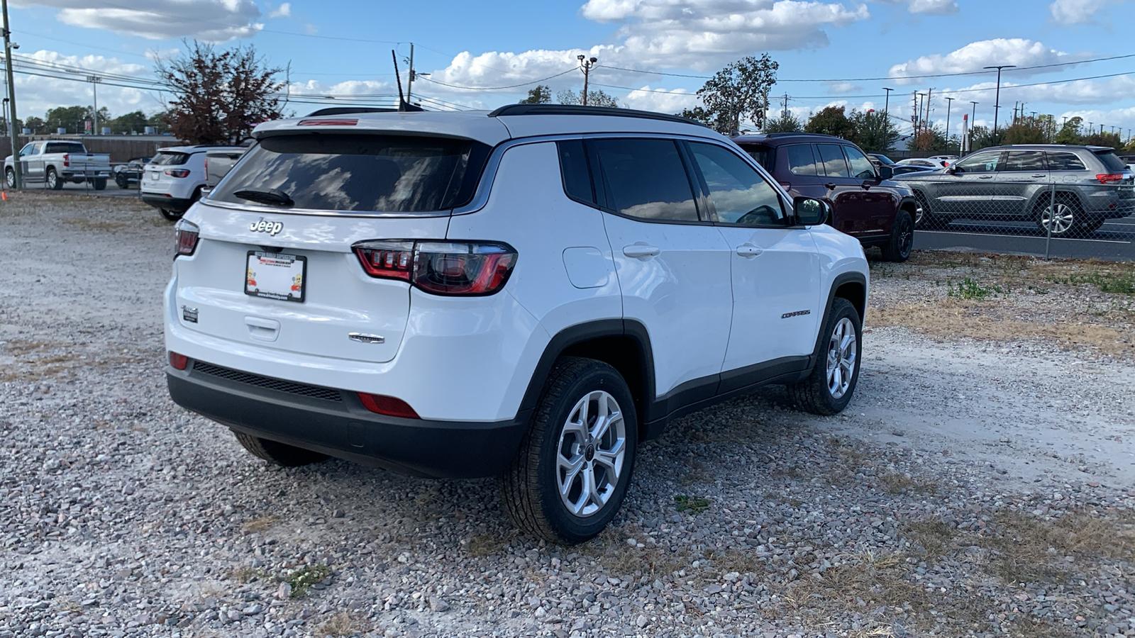 2025 Jeep Compass Latitude 8