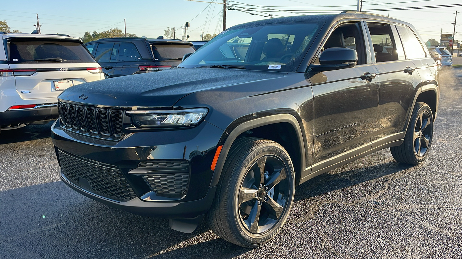 2025 Jeep Grand Cherokee Altitude 4