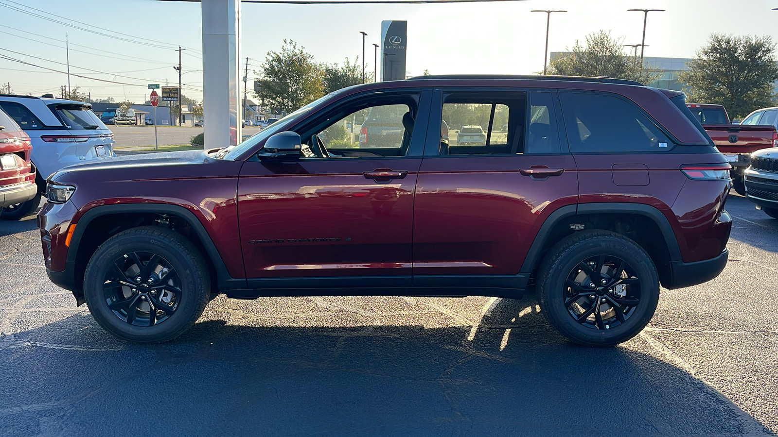 2025 Jeep Grand Cherokee Altitude 5