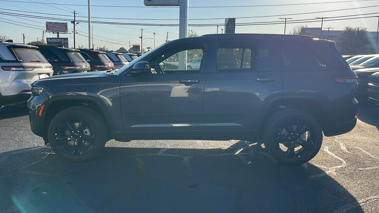 2025 Jeep Grand Cherokee Altitude 5