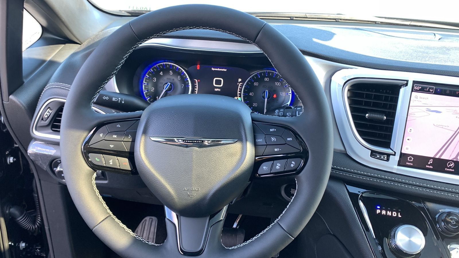 2025 Chrysler Pacifica Limited 20