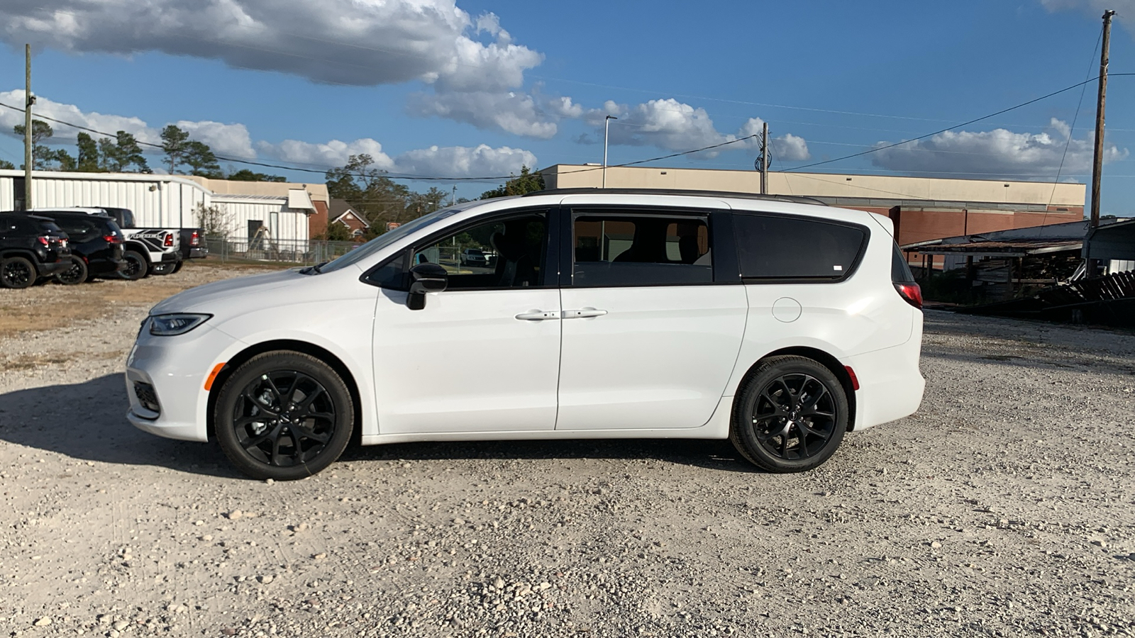 2025 Chrysler Pacifica Limited 5