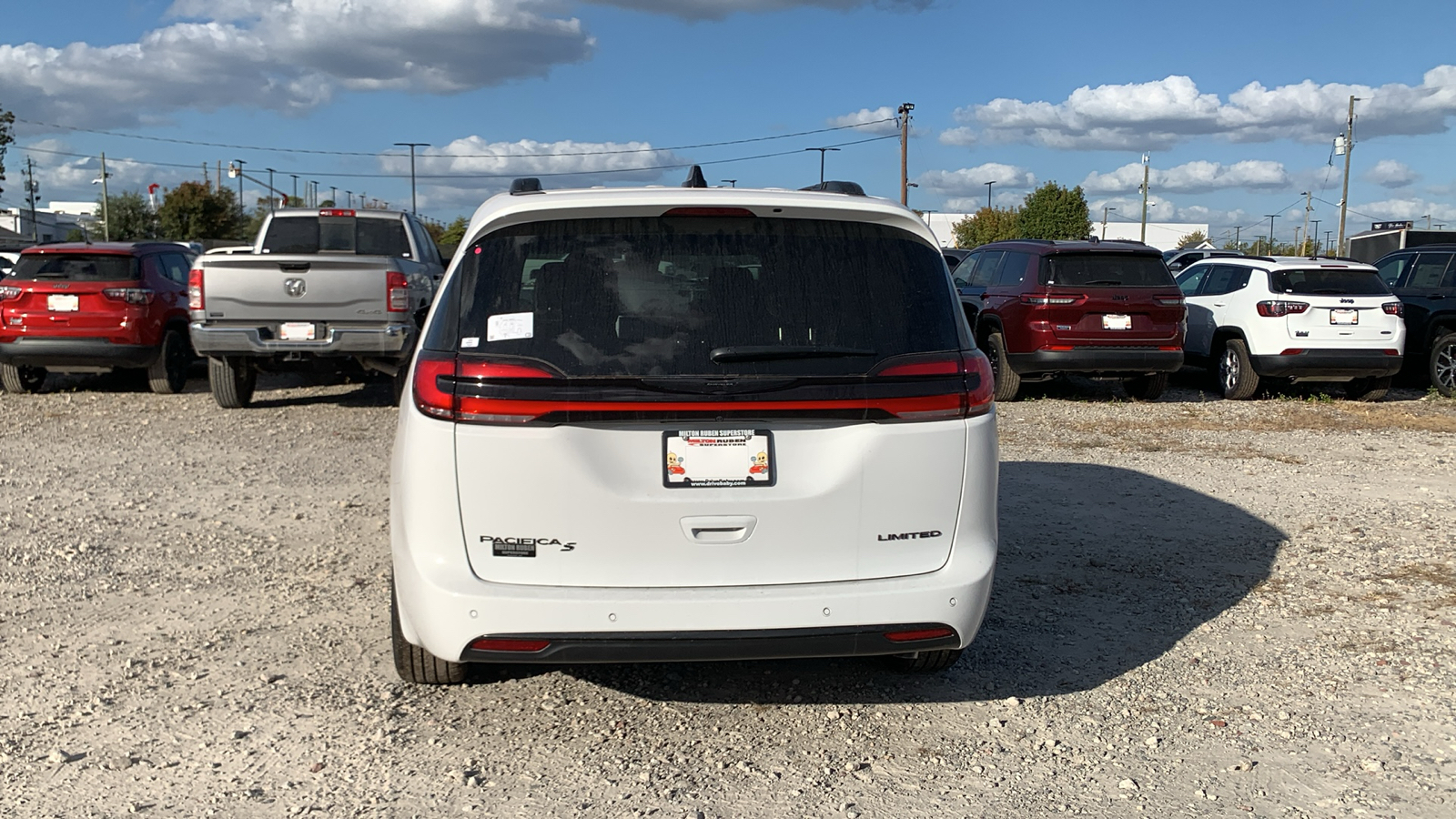 2025 Chrysler Pacifica Limited 7