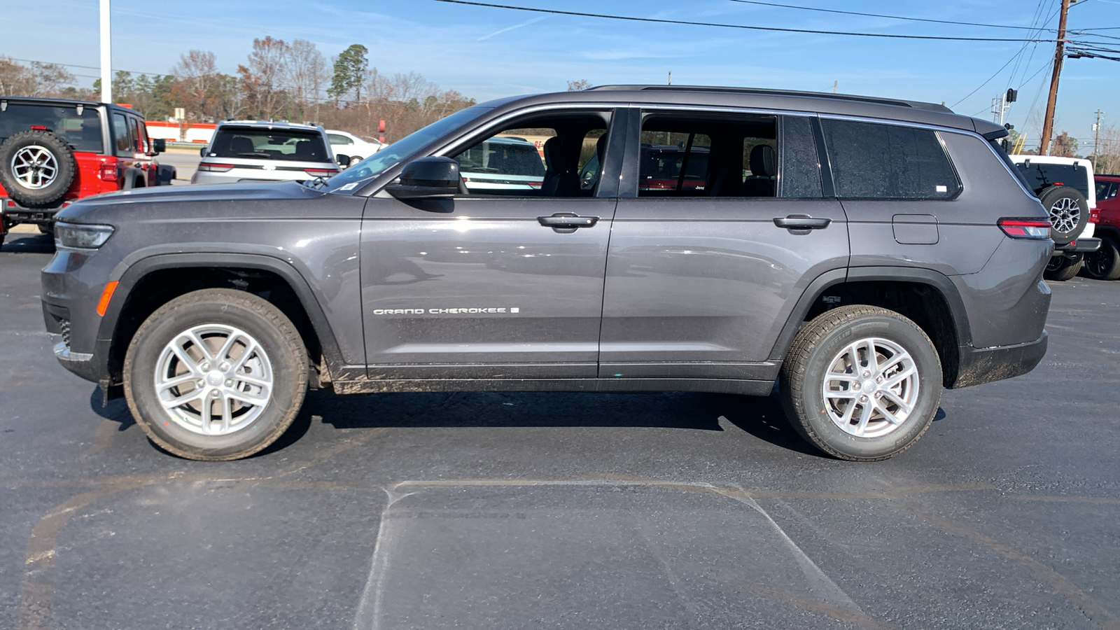 2025 Jeep Grand Cherokee L Laredo 5