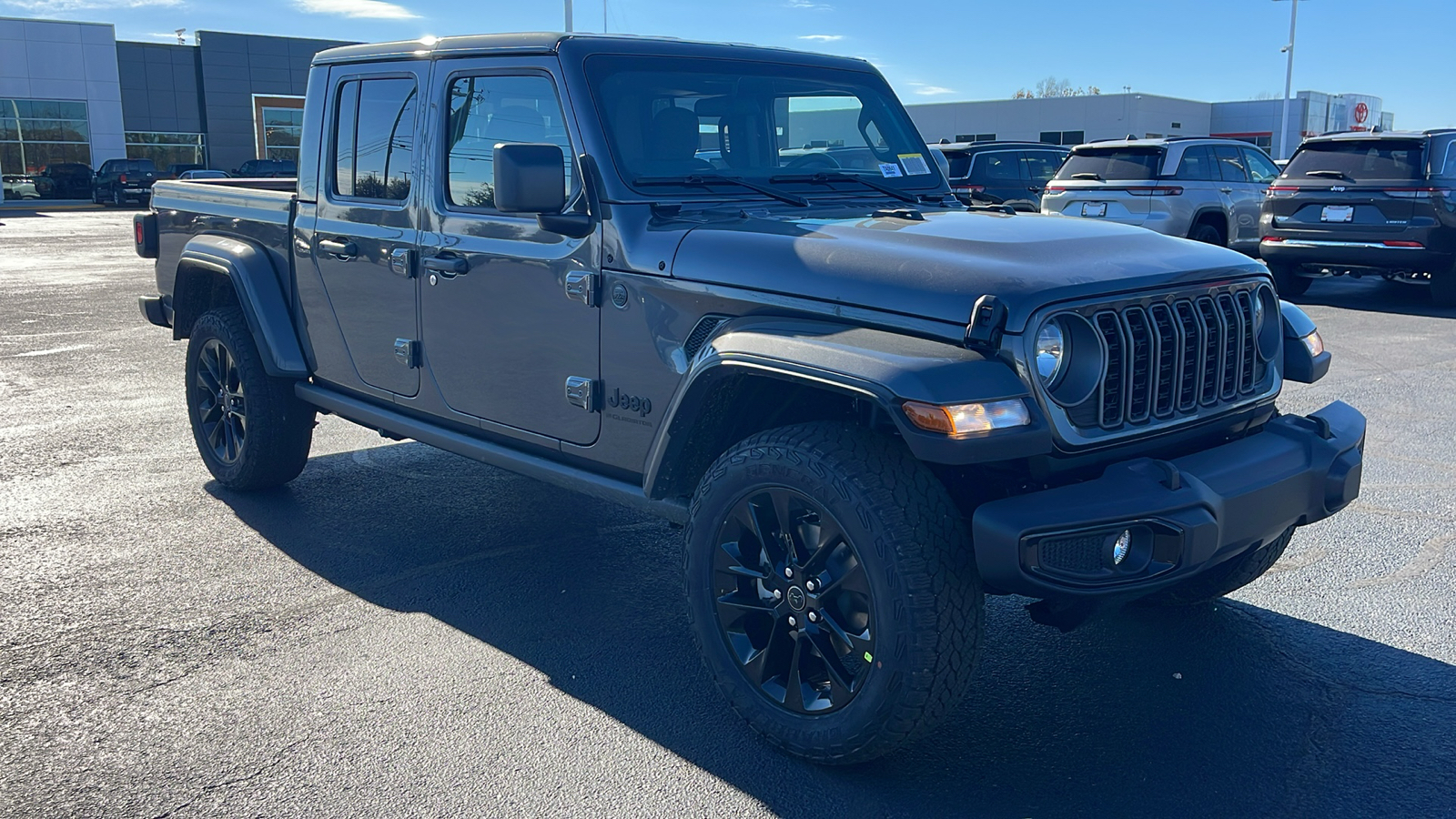 2025 Jeep Gladiator Nighthawk 2