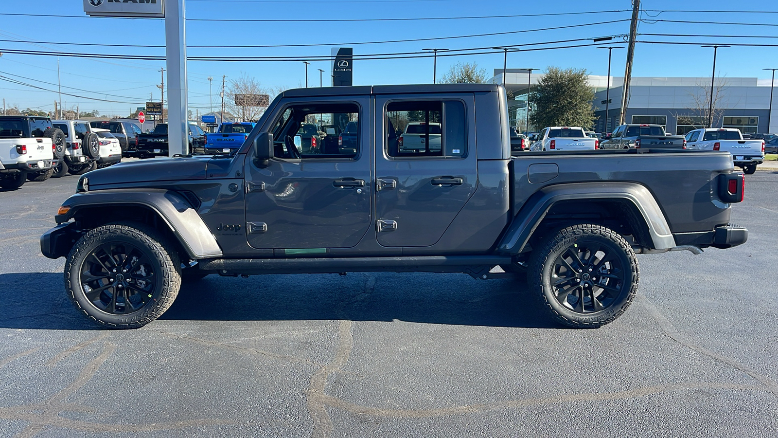 2025 Jeep Gladiator Nighthawk 5