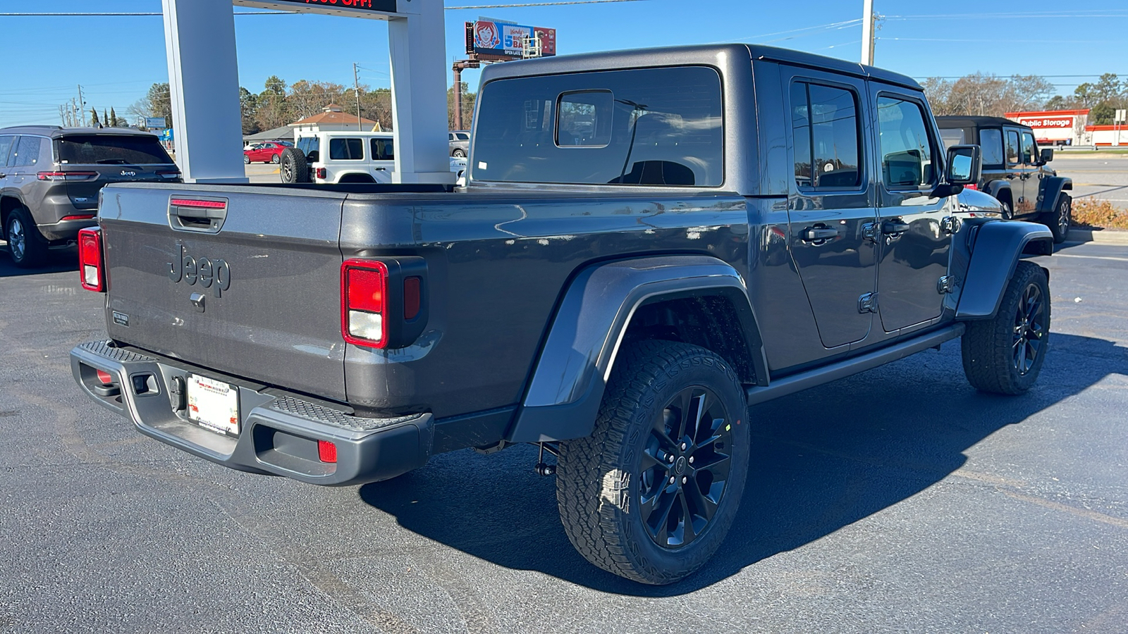 2025 Jeep Gladiator Nighthawk 8