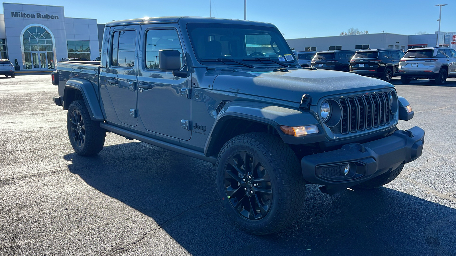 2025 Jeep Gladiator Nighthawk 2