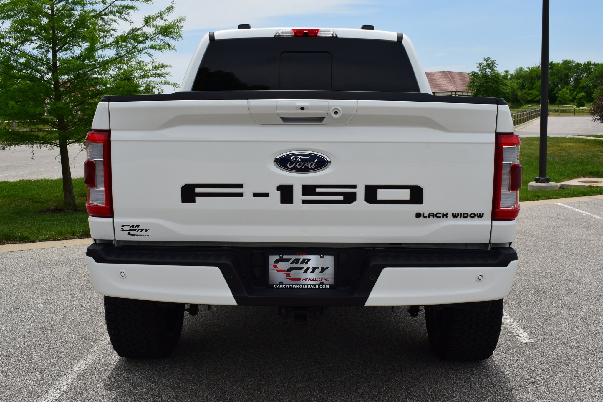 2022 Ford F-150 Lariat 16