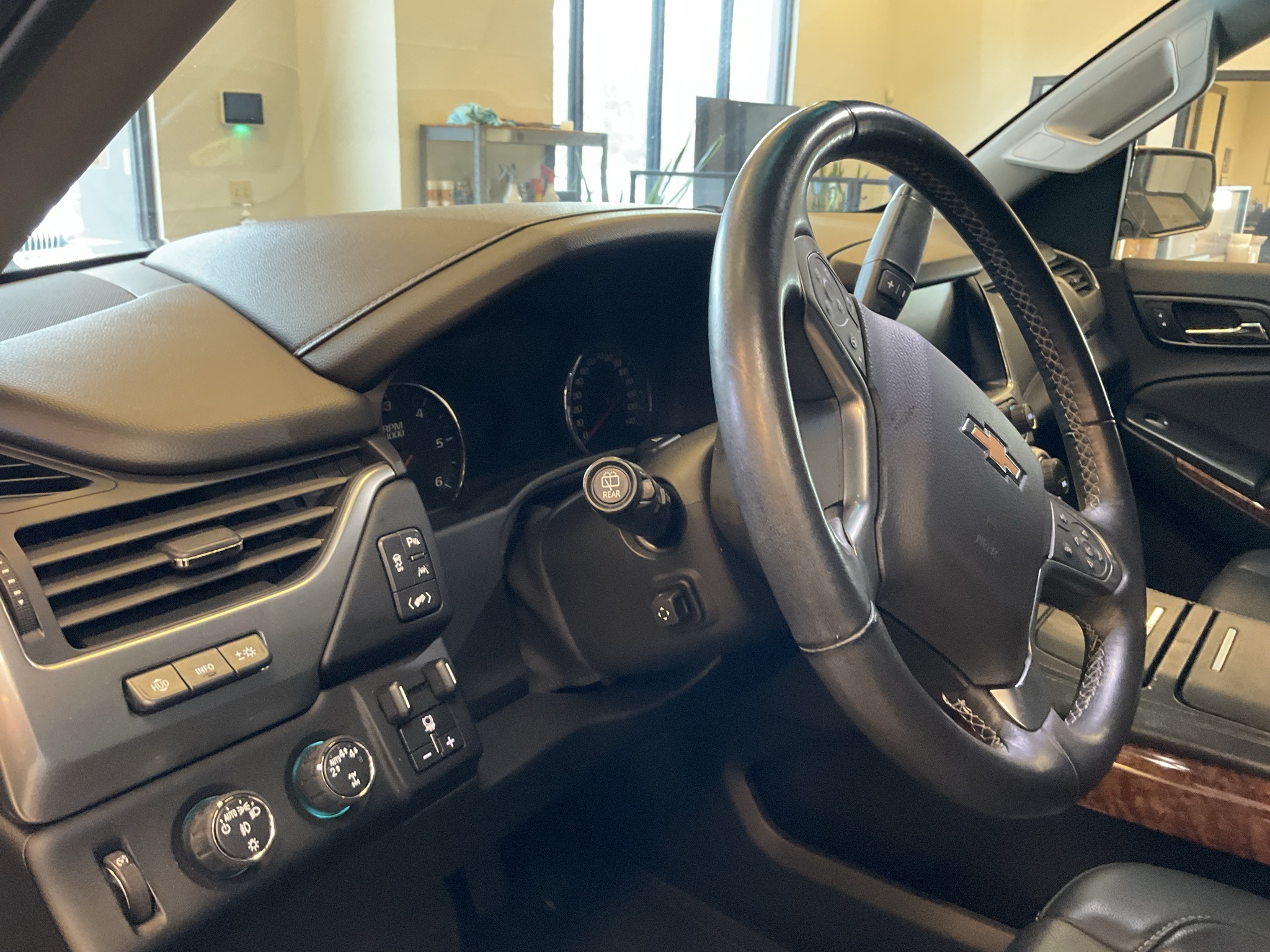 2019 Chevrolet Tahoe Premier 9