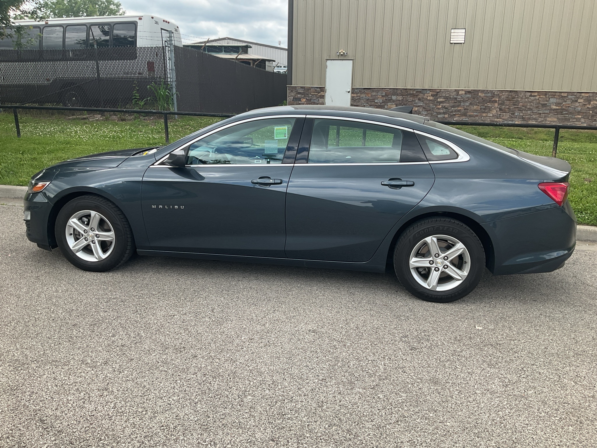 2020 Chevrolet Malibu LS 8