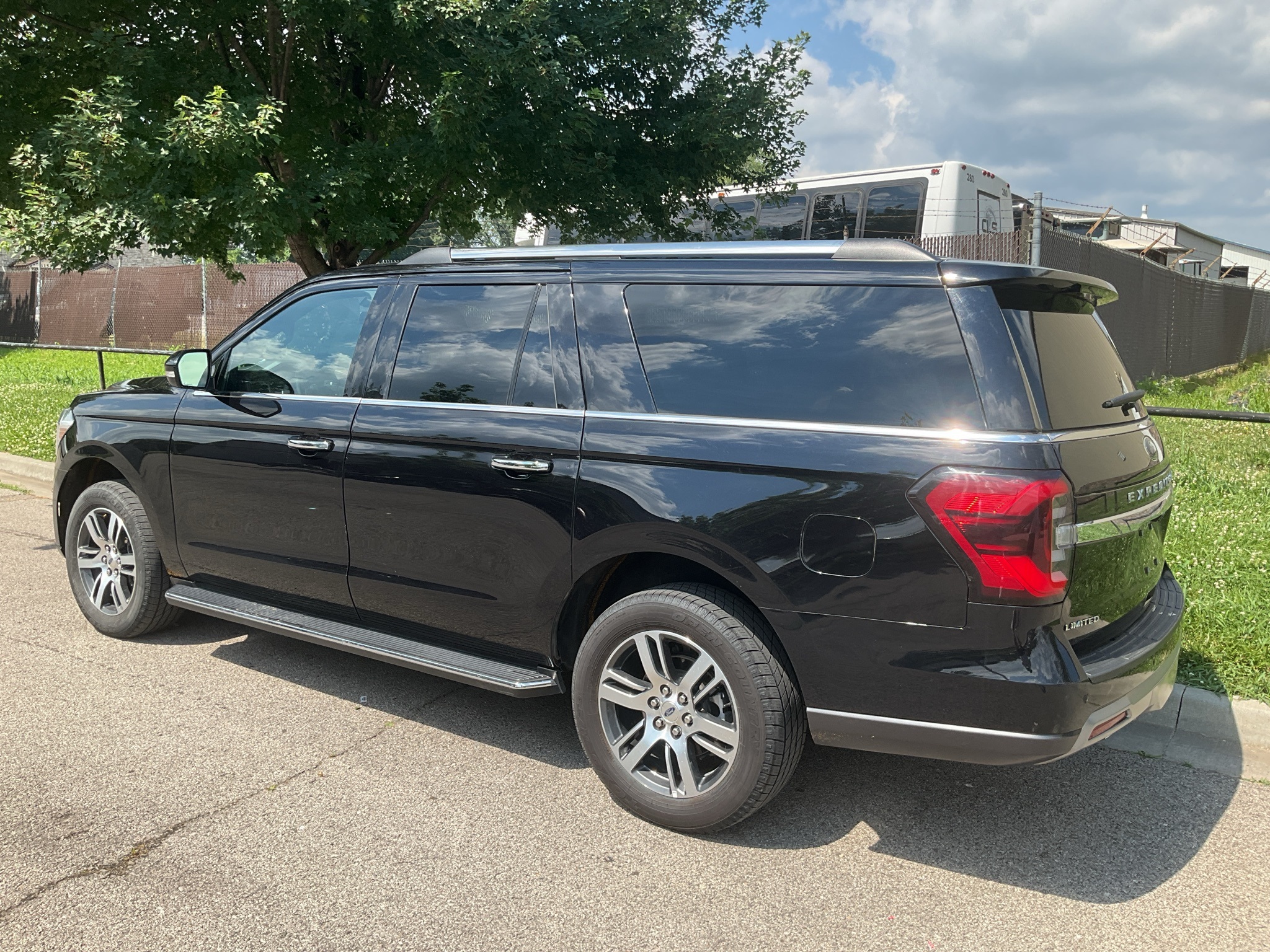 2023 Ford Expedition Max Limited 4