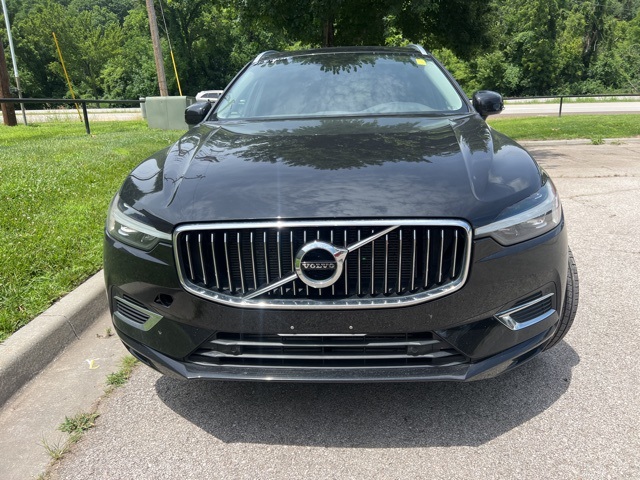 2021 Volvo XC60 Recharge Plug-In Hybrid T8 Inscription Expression 2