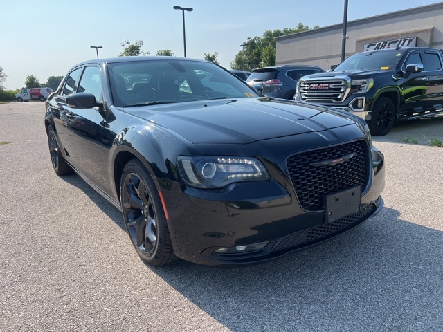 2021 Chrysler 300 S 3