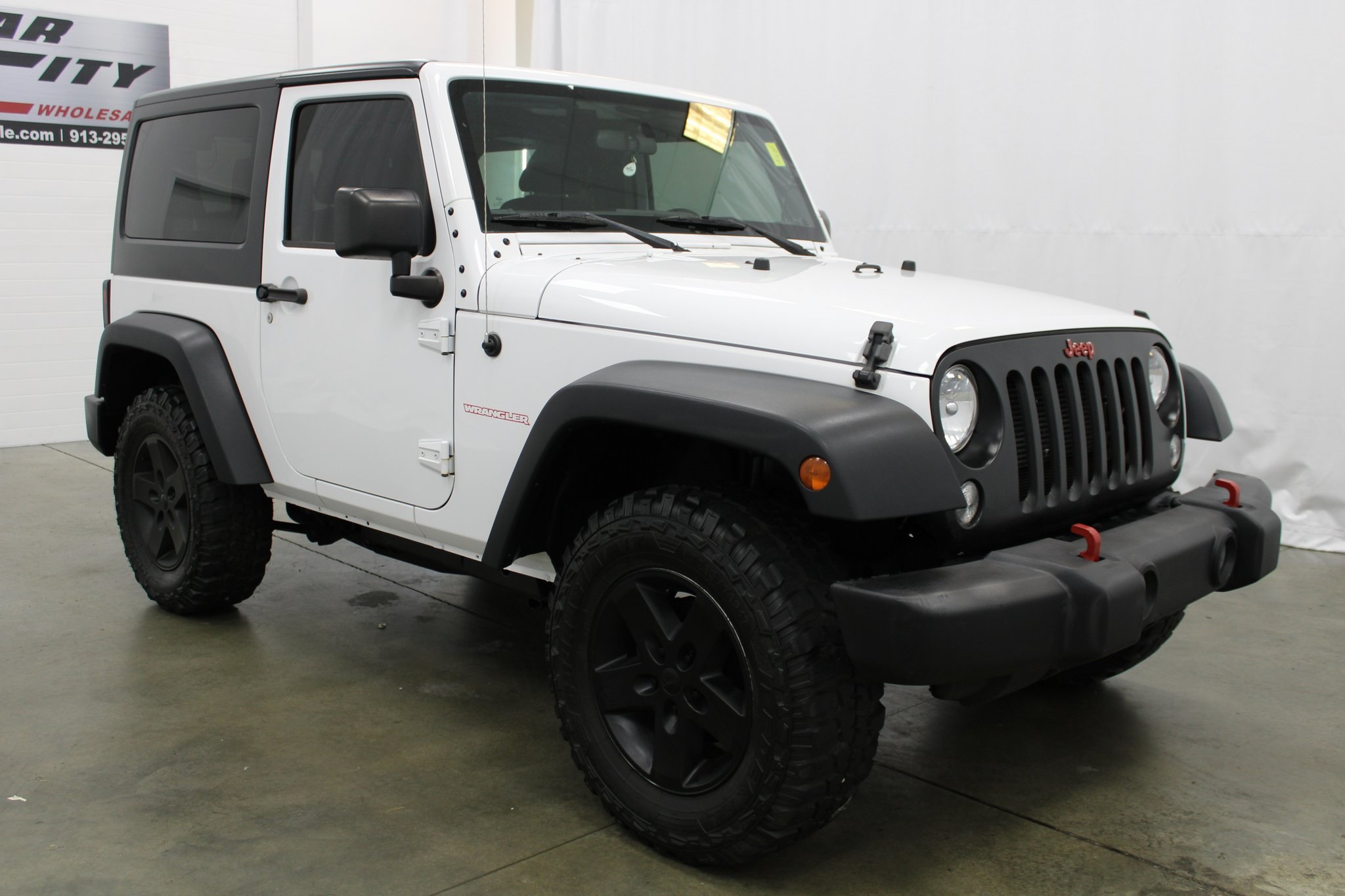 2016 Jeep Wrangler Sport 3