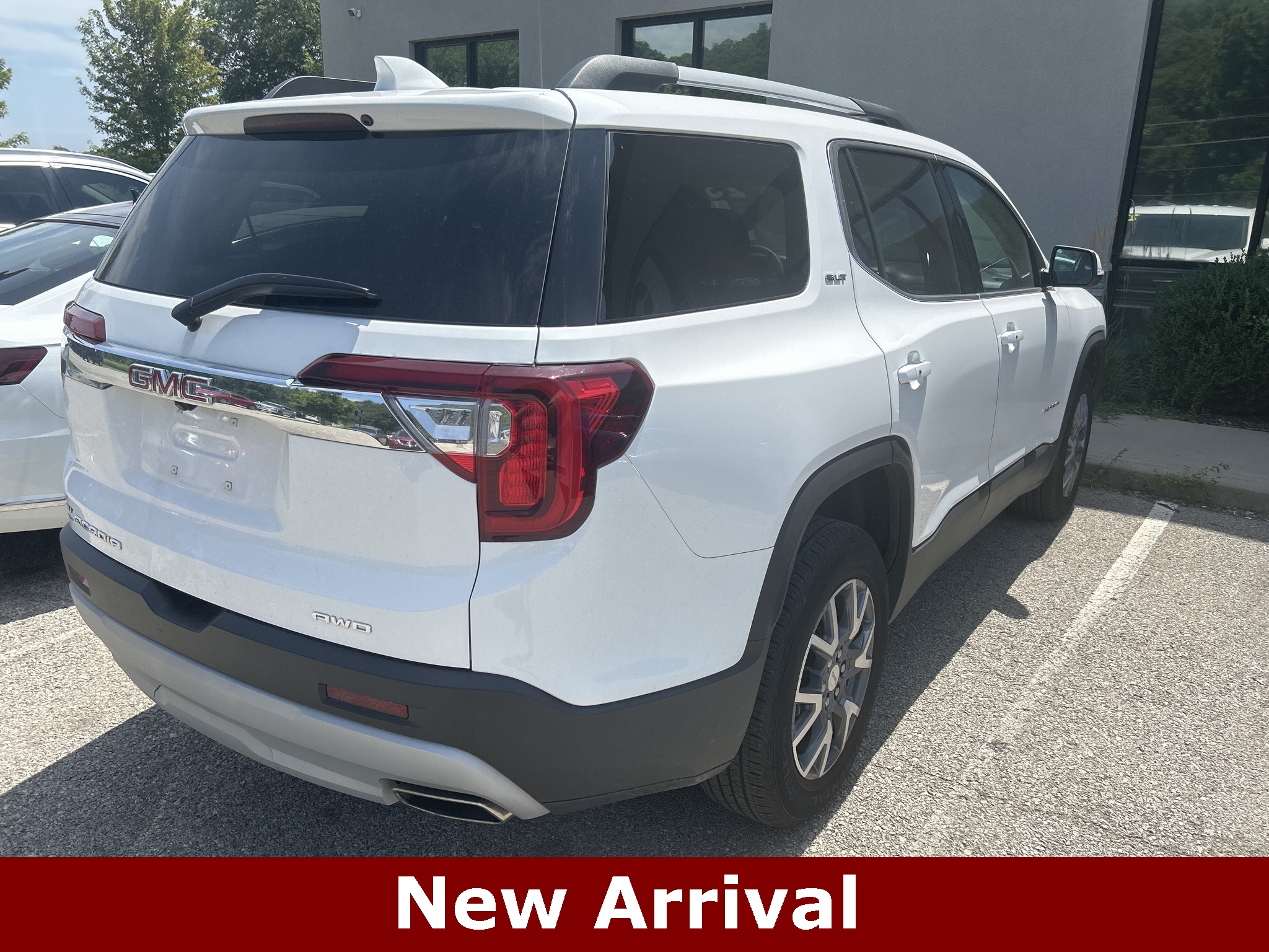 2023 GMC Acadia SLT 4