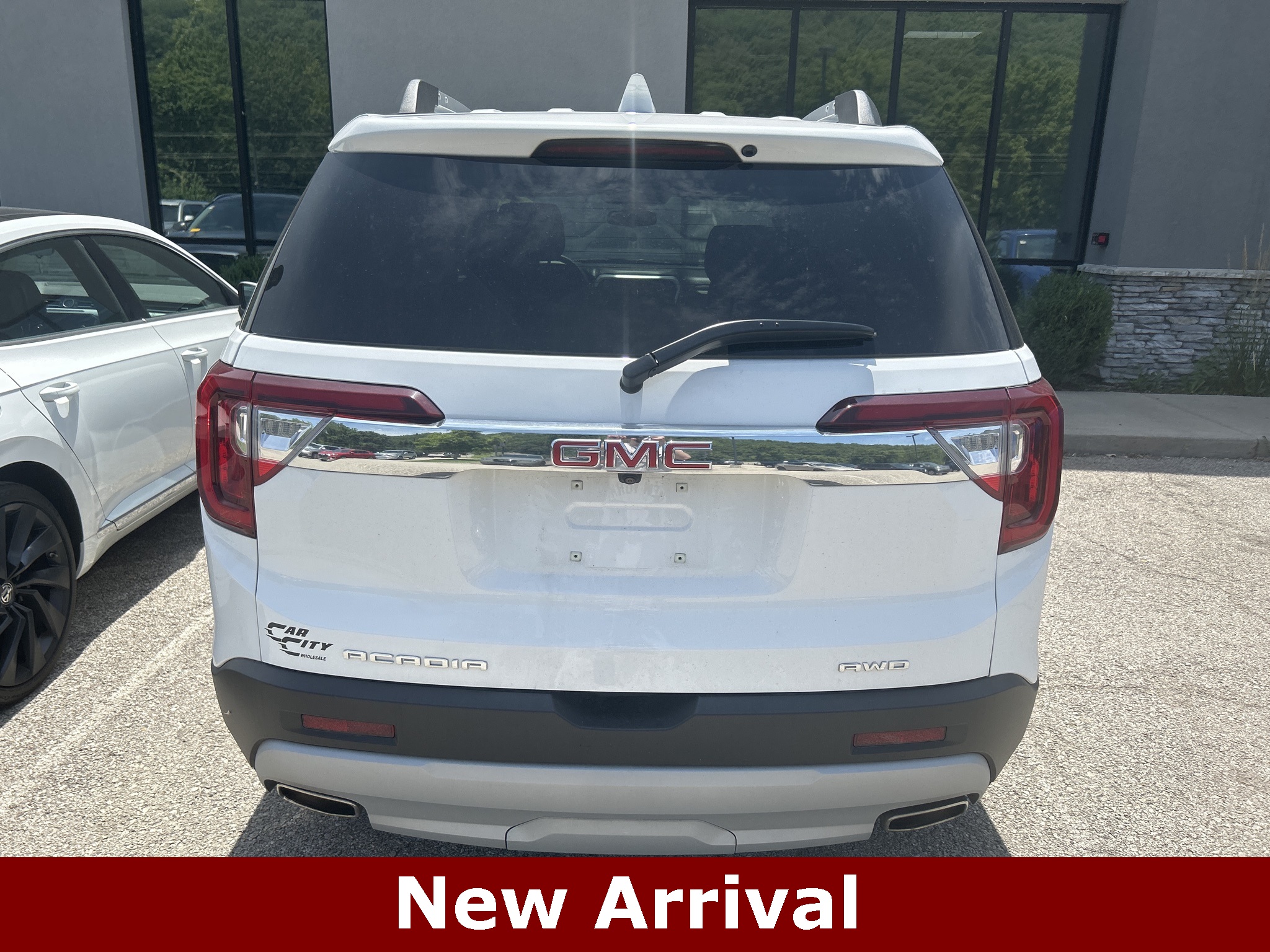 2023 GMC Acadia SLT 5