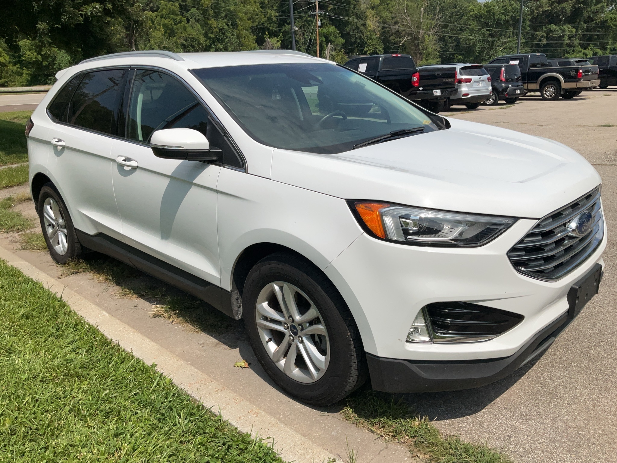 2020 Ford Edge SEL 3